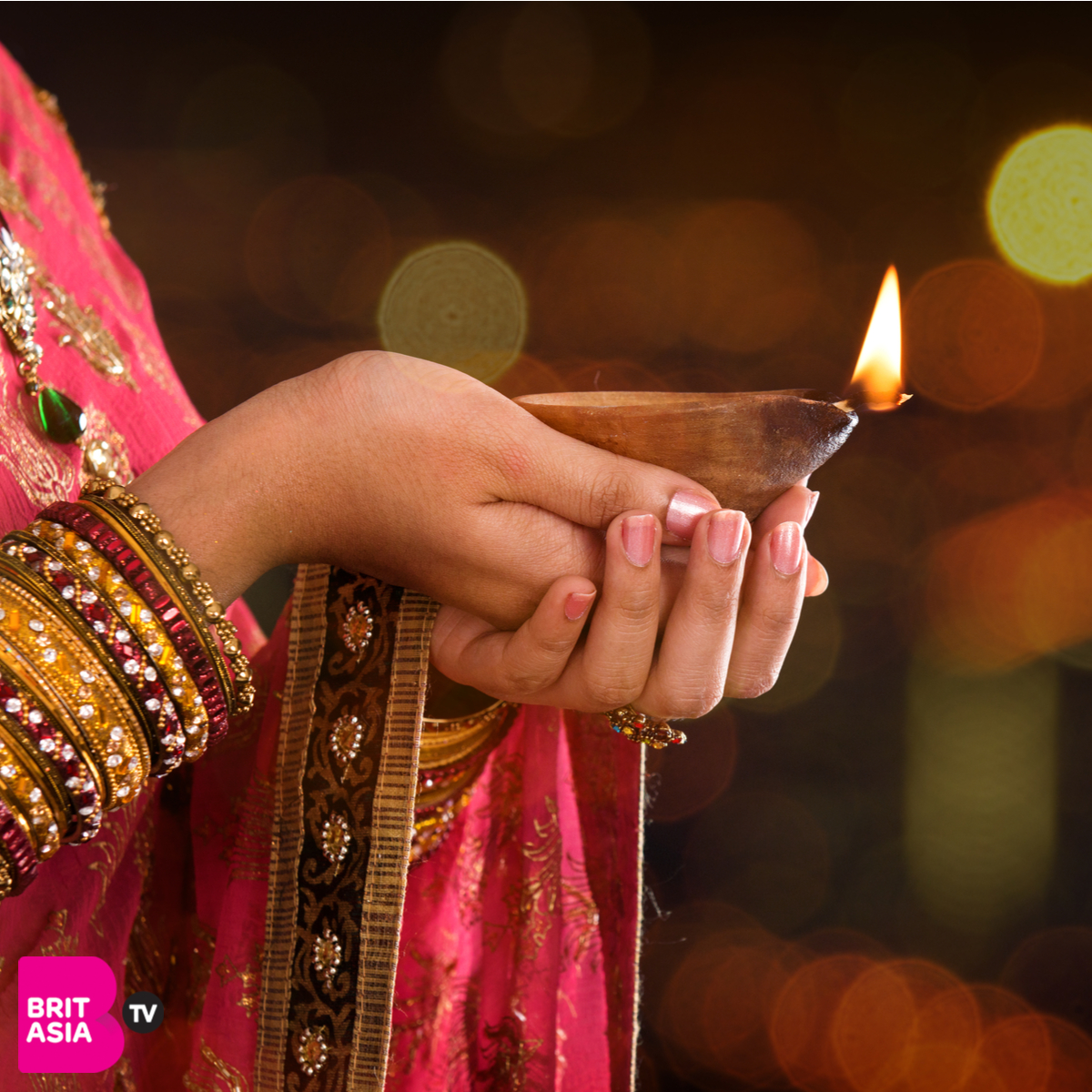 candles lit during diwali
