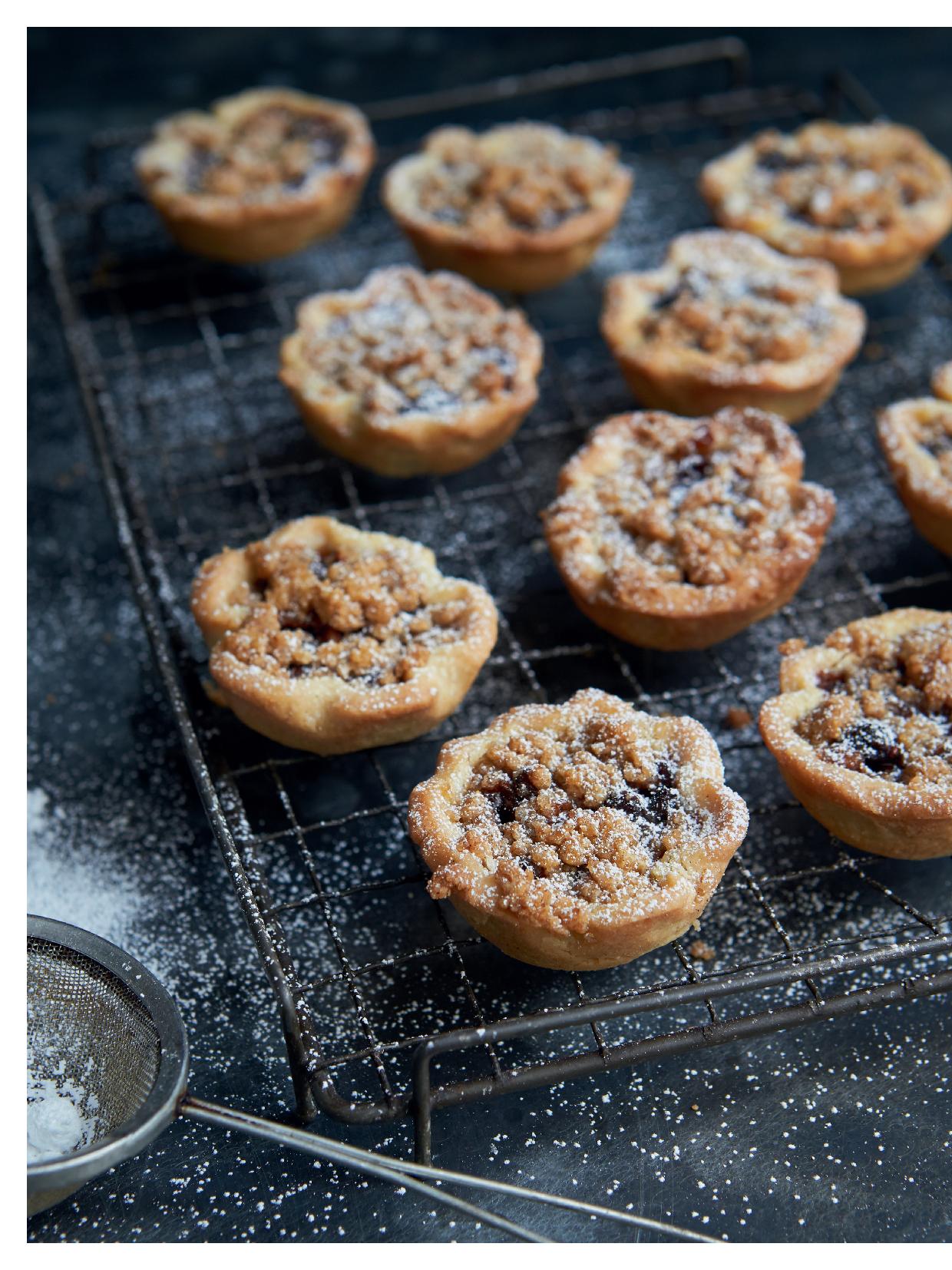 Mince Pies with Spiced Orange Crumble Topping