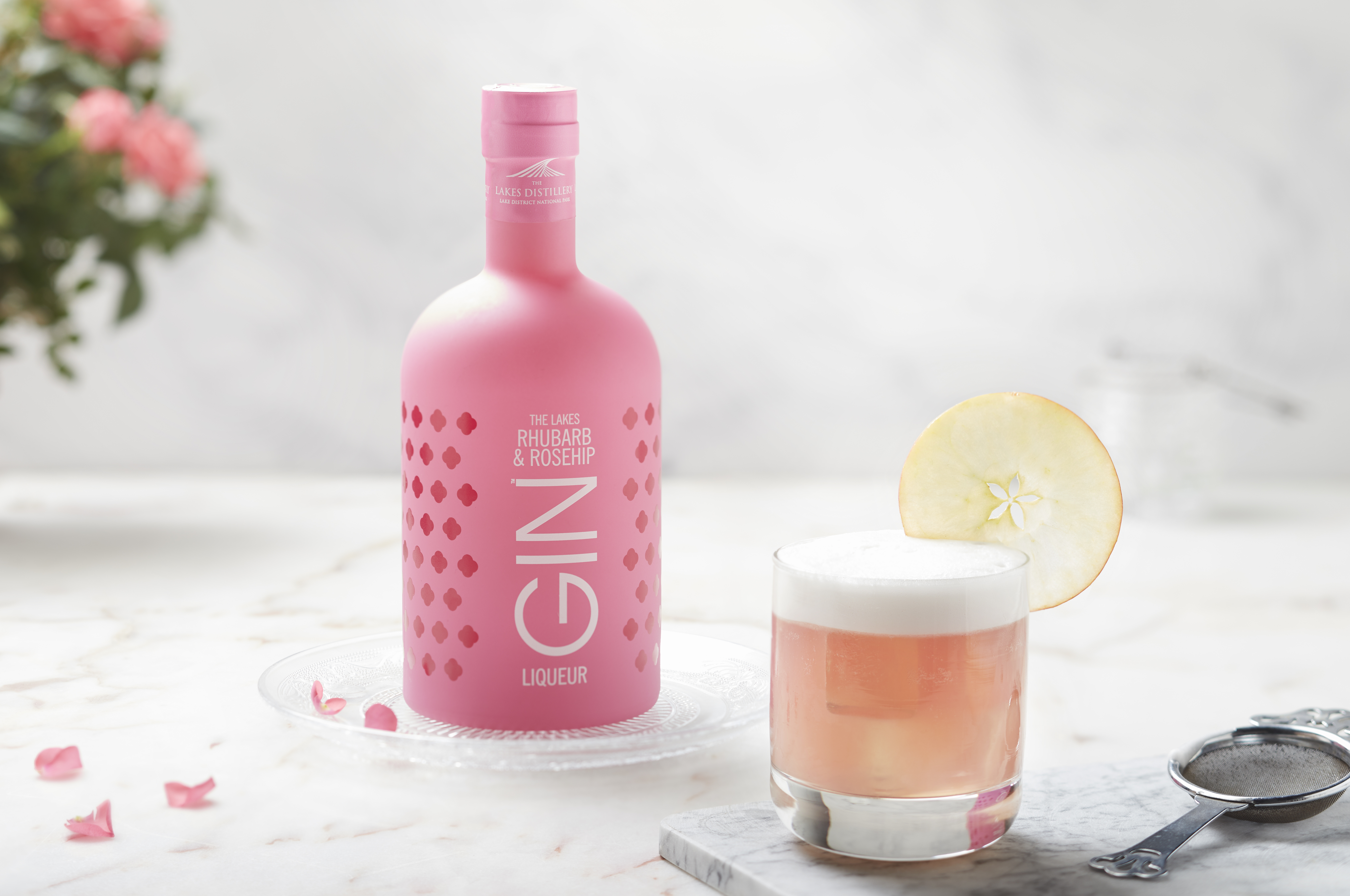 Lakes Rhubarb & Rosehip Pink Lady Cocktail
