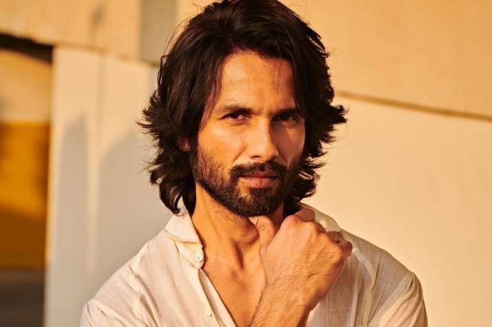 Shahid Kapoor to start filming for his next, produced by Siddharth Roy Kapur, from November