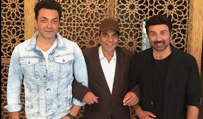 Anurag Kashyap recalls the time Sunny Deol rejected a script for Dharmendra saying, “Deols don’t die” Anurag Kashyap recalls the time Sunny Deol rejected a script for Dharmendra saying, “Deols don’t die”