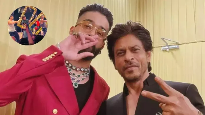 AP Dhillon and SRK take a snap together